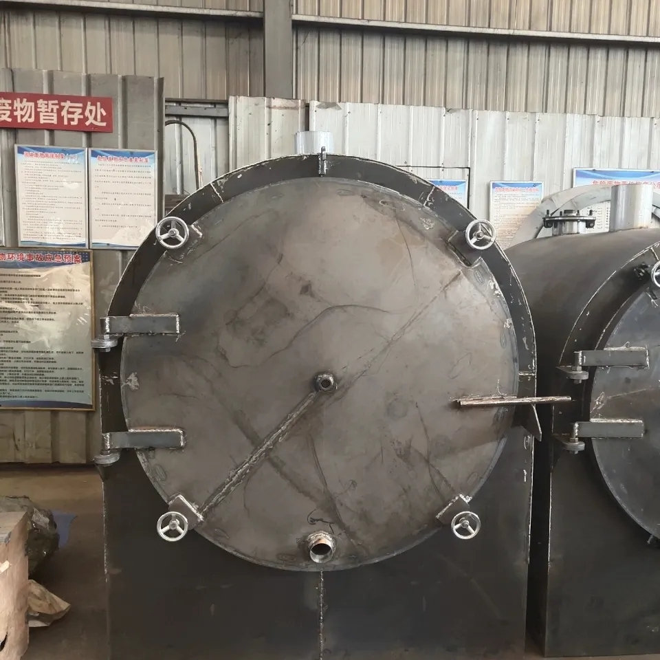 多少原料可以出一噸的成品炭？環(huán)保無(wú)煙制碳設(shè)備